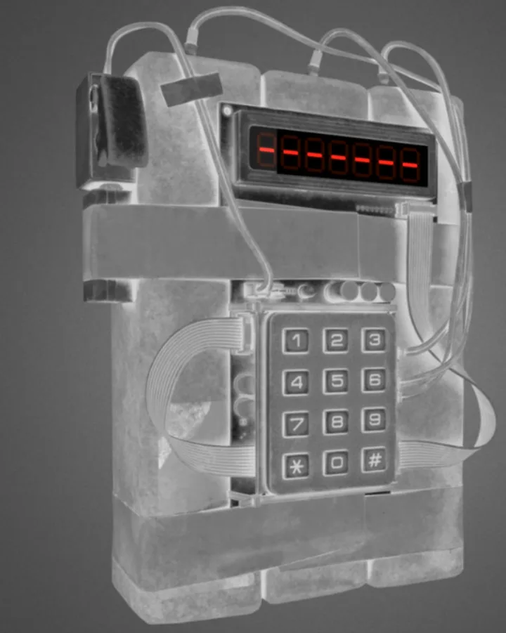 Official cover image for C4 — Defuse.